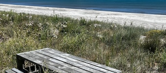Beachfront villa.fishing.paddle boarding and surf directly in front of villa