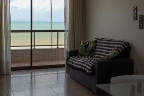 Living area - Oceanfront apartment in Manaíra (João Pessoa)