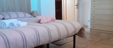 3 chambres, Wi-Fi, literie fournie