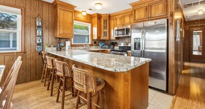 Bristows Bungalow - KDH Beach Cottage