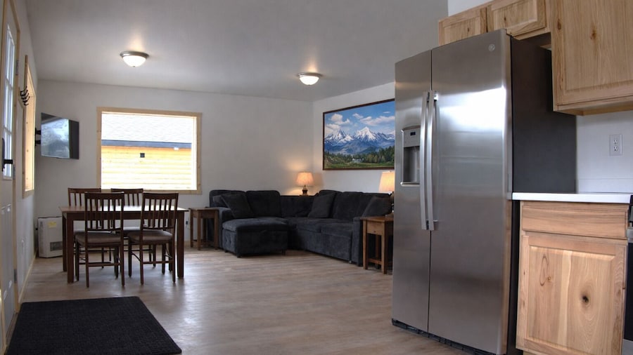 The Cabins at Riptide Resort