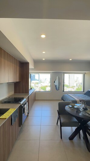 Microwave - Executive Study, Level 11. Incredible view. (Guadalajara)