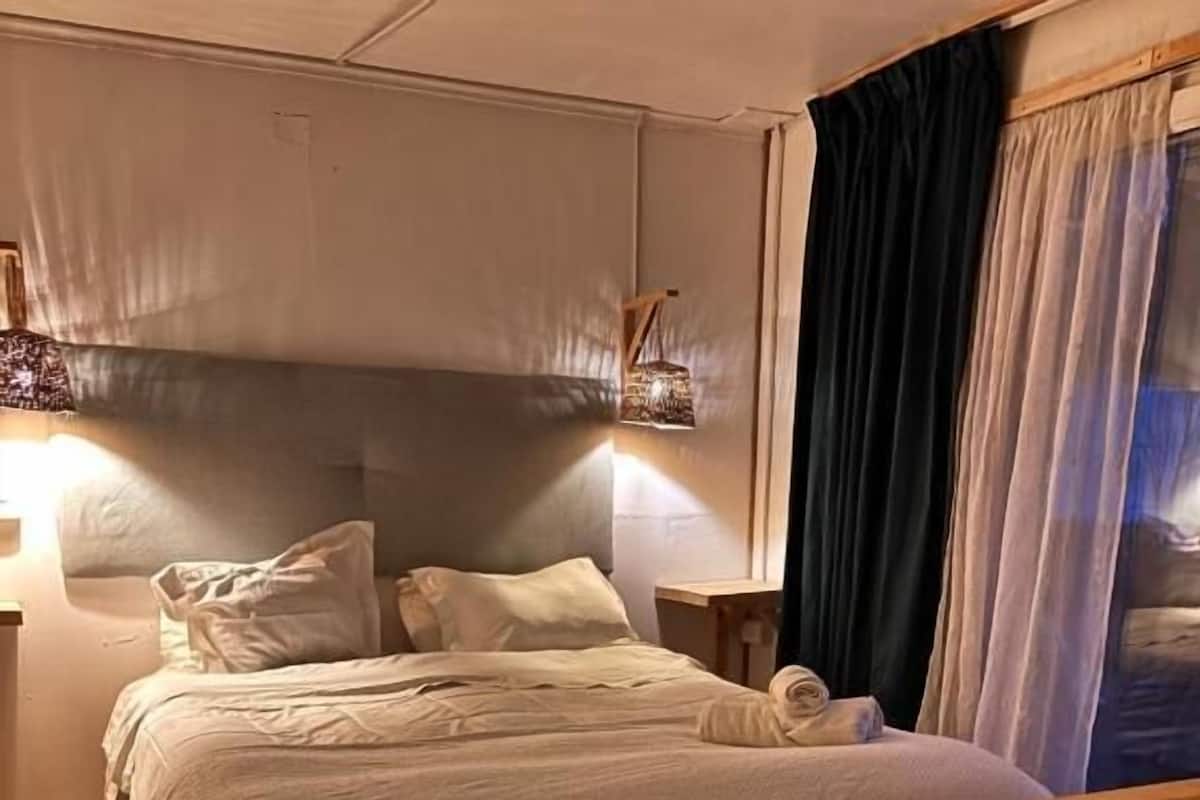 Standard Double Room | WiFi (free)