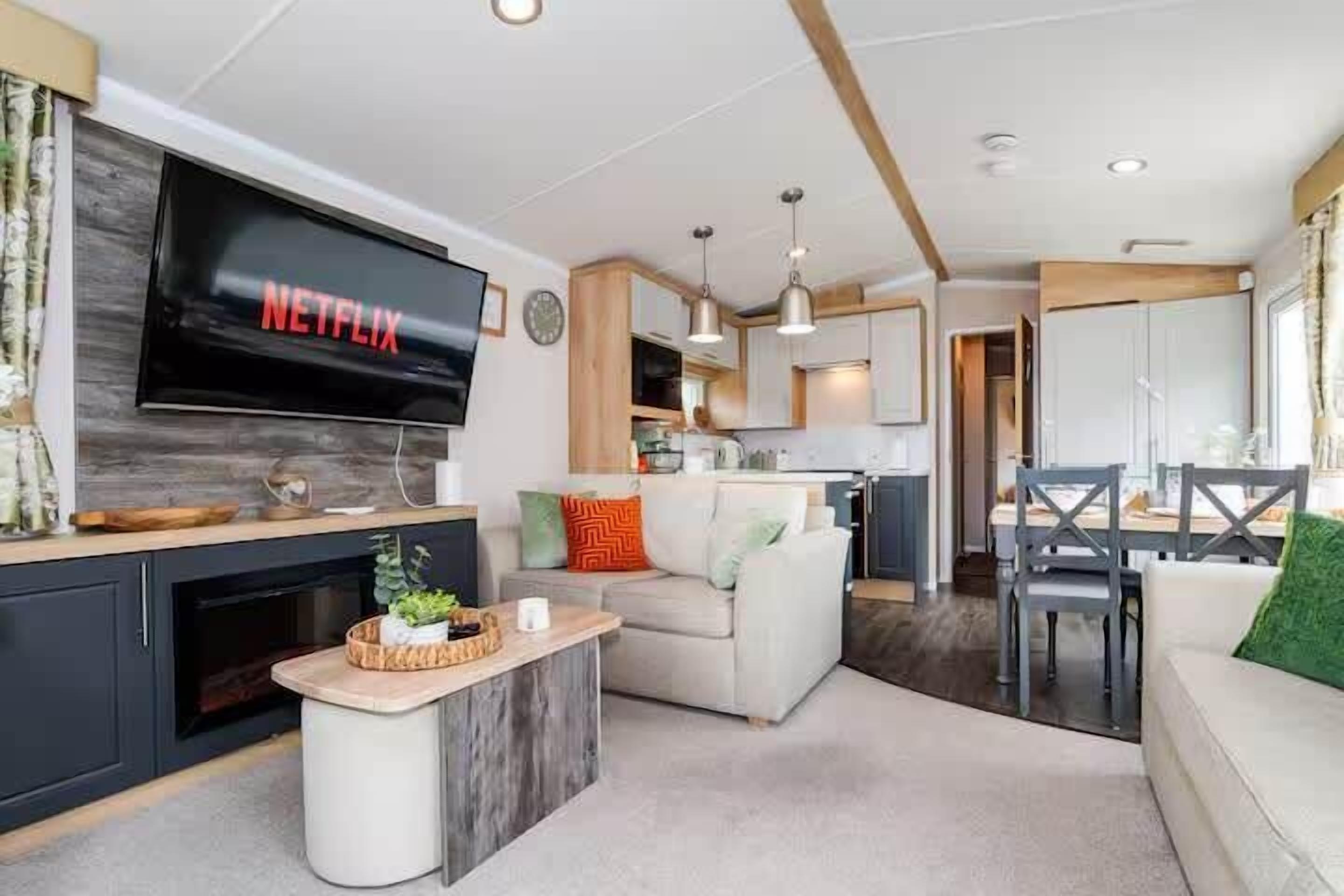 TV, fireplace, offices