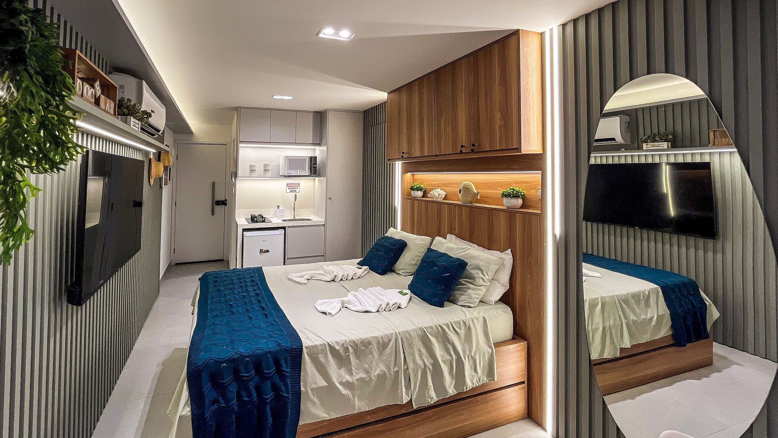 Cortinas blackout, tabla de planchar con plancha y wifi gratis 