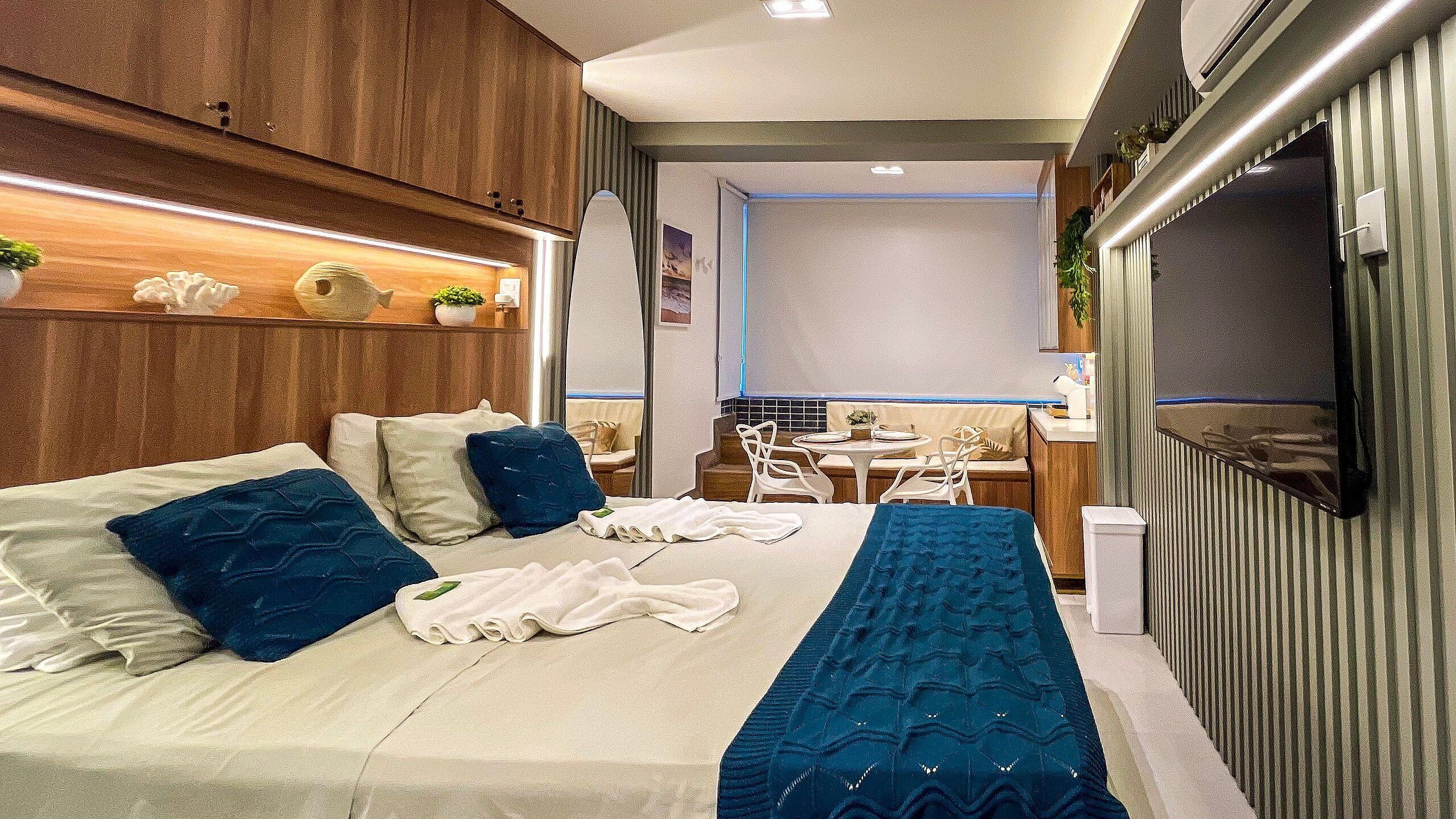 Apartment | Blackout curtains, iron/ironing board, free WiFi, bed sheets