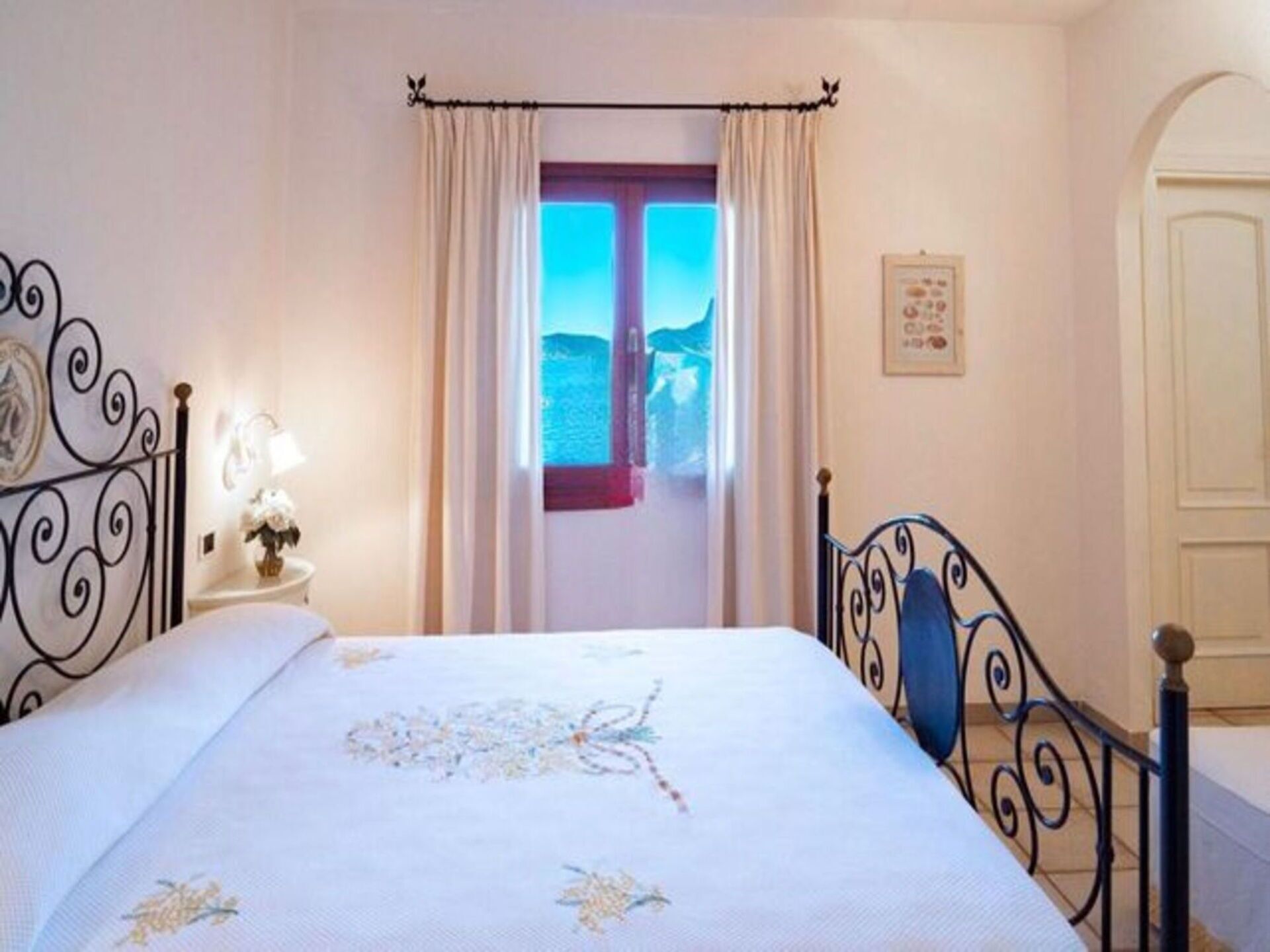 Home, Interior Design, Furniture, Bedroom, Floor, Bed, Bed Sheet, Apartment, Resort, Ceiling