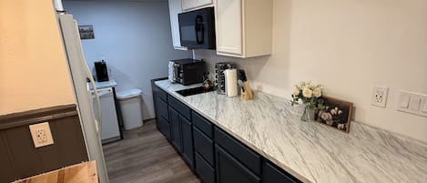 Microwave, oven, stovetop, dishwasher