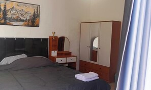 Room - Crystal Harmony Villa, 2BR, Private Pool,Mssage Chair,Bathtub,15 Mins to beach (Badung)