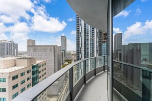 Property grounds - Premium Downtown Miami 1BR with Panoramic Views (Miami)