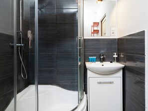 Bathroom - Kasprzaka Harmony Apartment (Łódź)