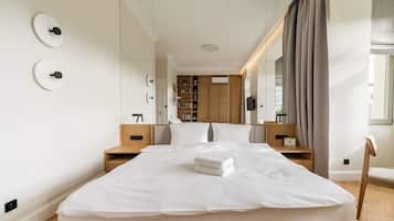 1 habitación, tabla de planchar con plancha, wifi y ropa de cama