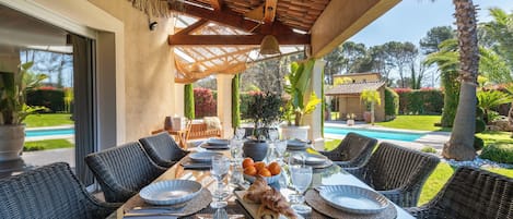 室外用餐