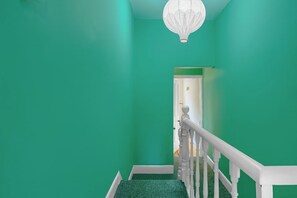 Interior - Calm Victorian garden home near Gloucester Road (Bristol)