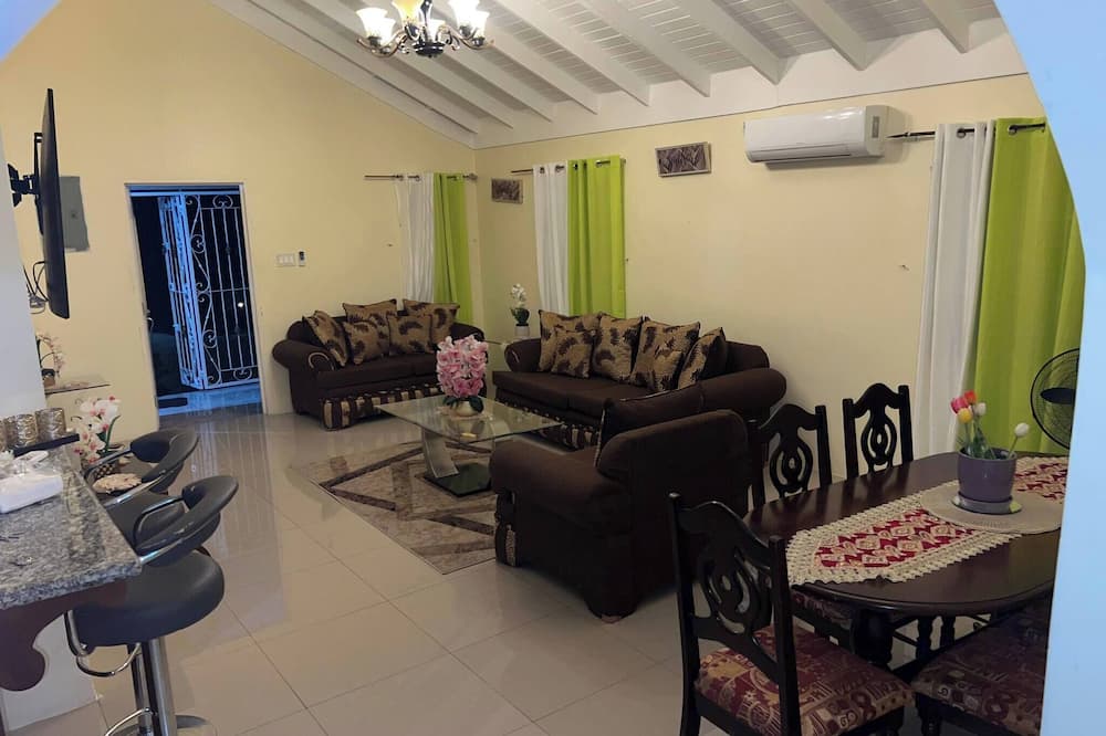 Serenity Vacation Villa