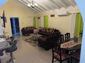 House, 3 Bedrooms, Accessible, Patio | Dining - Serenity Vacation Villa (Ocho Rios)