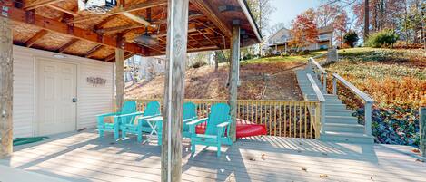 المنطقة المحيطة بالمنشأة