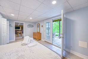 4 habitaciones, tabla de planchar con plancha y wifi gratis 