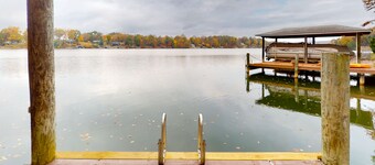 Briarcliff - 3000 sq ft waterfront home w/ private dock, 2 kitchens & pool table