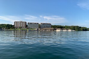 Esterni