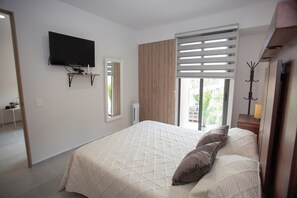 1 bedroom, iron/ironing board, WiFi, bed sheets - Mr. W | Beautiful apartment in VillaDhara (Guadalajara)