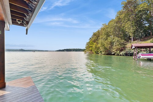 The Cottage at Sunset - Serene cottage with fishing dock, lake view