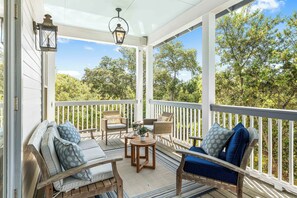 Property grounds - 392 Walton Rose - Access to Rosemary Beach Fitness, Tennis, 4 Adult bikes! (Inlet Beach)