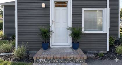 Ideal Beach Cottage - Jersey Shore Visitors, FIFA fans, Netflix community