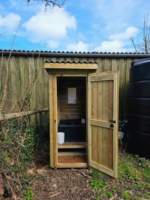 Sauna - 1 Bed Cabin between Falmouth & Truro (Carclew)
