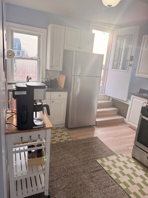 Private kitchen - Ocean view Cozy stay 4 (Hull)
