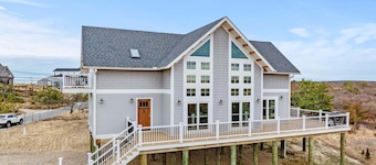 Across the street from Sagamore Beach & Dog Friendly
