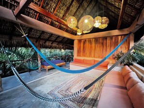 Terrace/patio - Hotel Gallo de Mar Room#Terraza KingBed + Terrace (Brisas de Zicatela)