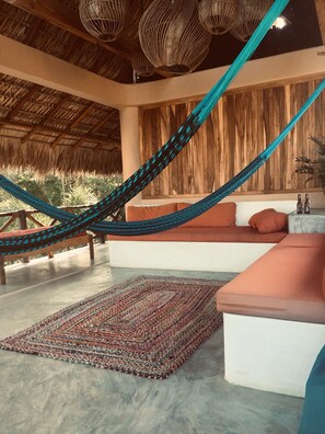 Terrace/patio - Hotel Gallo de Mar Room#Terraza KingBed + Terrace (Brisas de Zicatela)