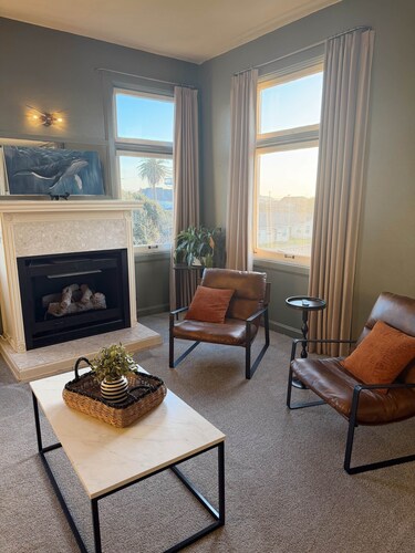 The Noyo Ridge Suite