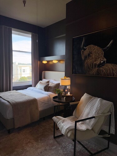 The Headlands Hideaway