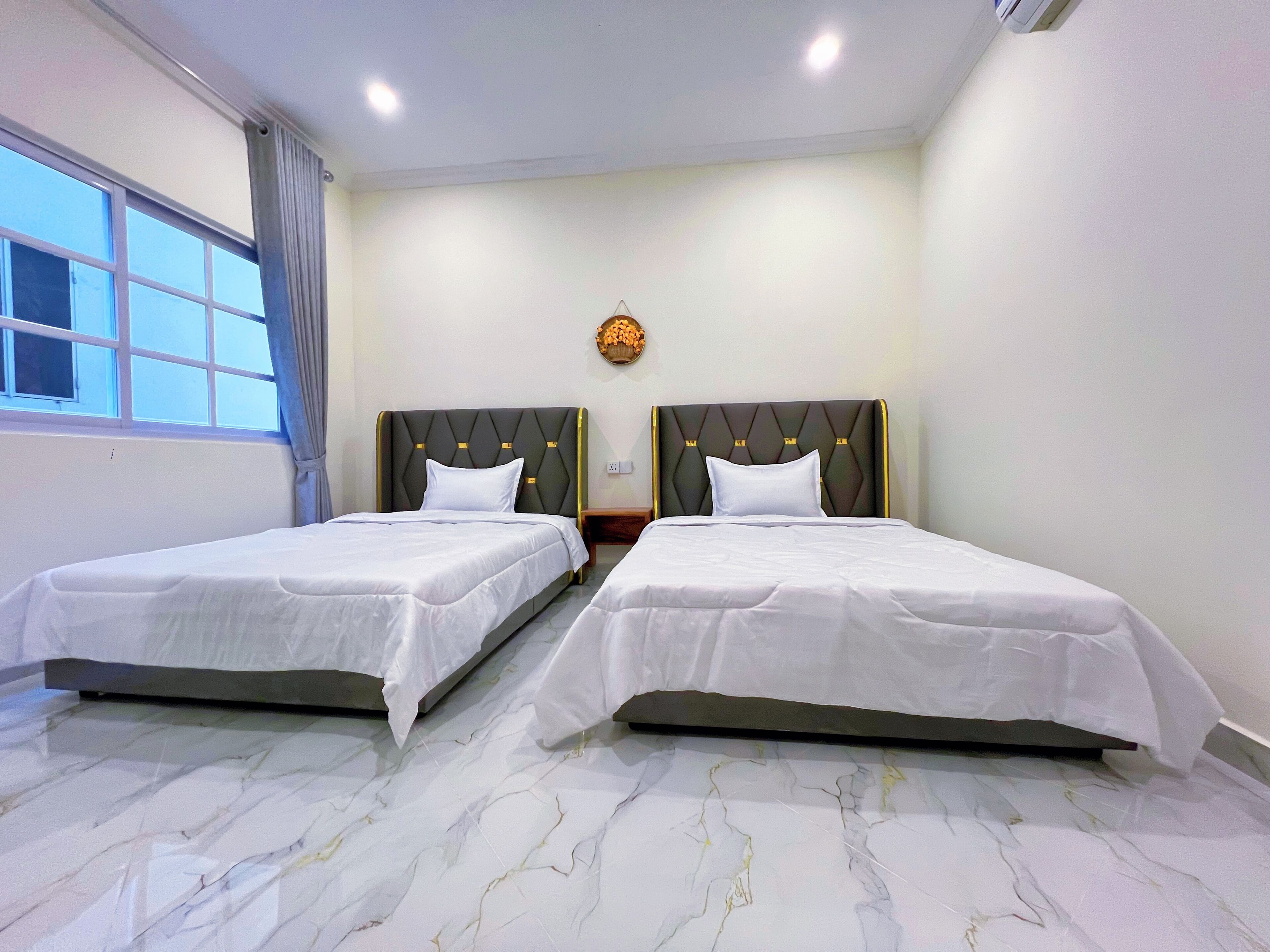 Deluxe Quadruple Room, 2 Double Beds, Private Bathroom