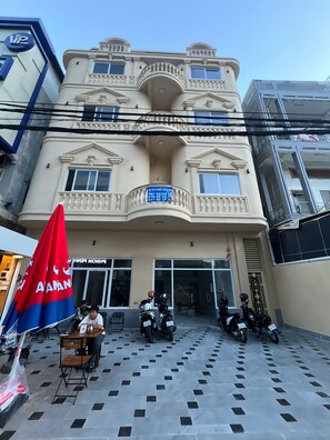 Exterior - Hotel A Phnom Penh  (Phnom Penh)