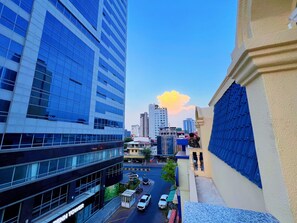 City view from property - A Z Hotel Phnom Penh (Phnom Penh)