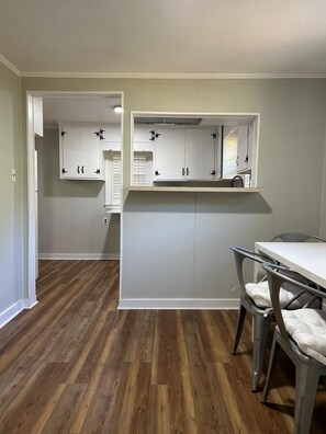 Dining - Hidden Gem (Athens)