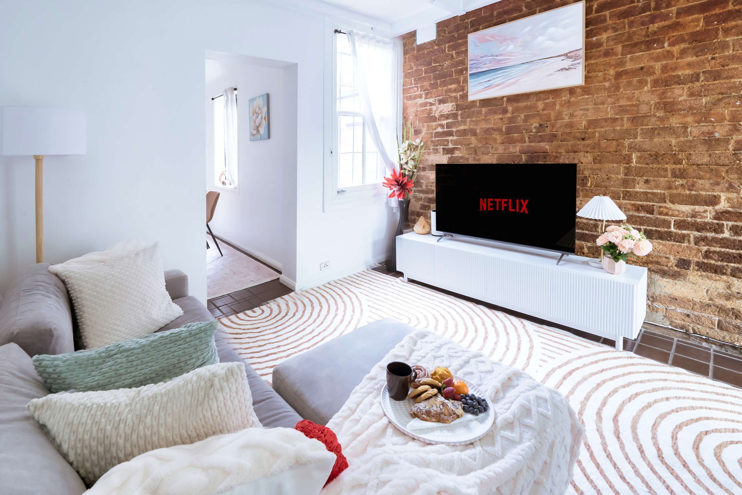 TV, offices