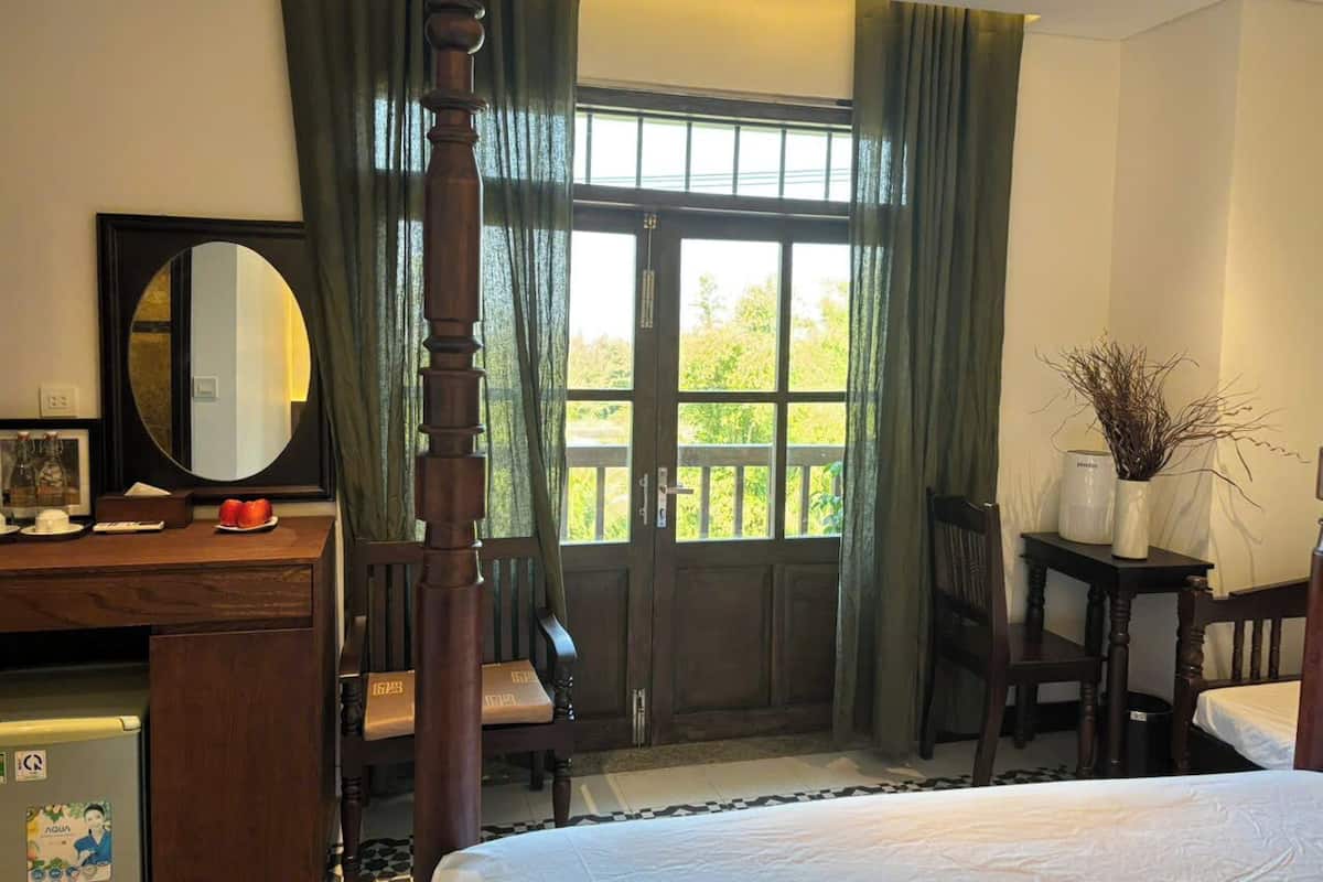 Deluxe-sviitti, parveke, näköala puutarhaan