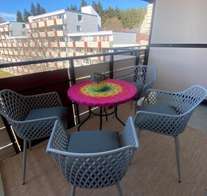 Outdoor dining - Vrbo Property (Sankt Englmar)