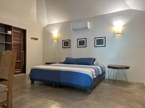 1 chambre, fer et planche à repasser, Wi-Fi, draps fournis