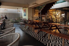 Bar (en el alojamiento)