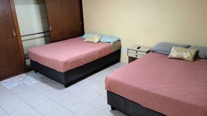 Eenvoudige kamer, 1 twee- of 2 eenpersoonsbedden | Gratis wifi