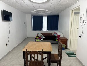 Room - Hospedaje Casa Vazquez Sucursal Rojo Gom (Pachuca de Soto)
