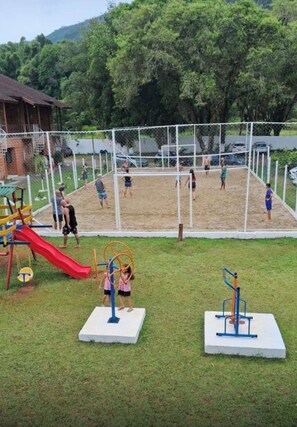 Children’s area - Gaspar Beach House - excellent location in Ubatuba! (Ubatuba)