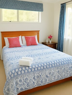 1 bedroom, Internet, bed sheets - Friendly Homestay - Ormiston, Auckland (Auckland)
