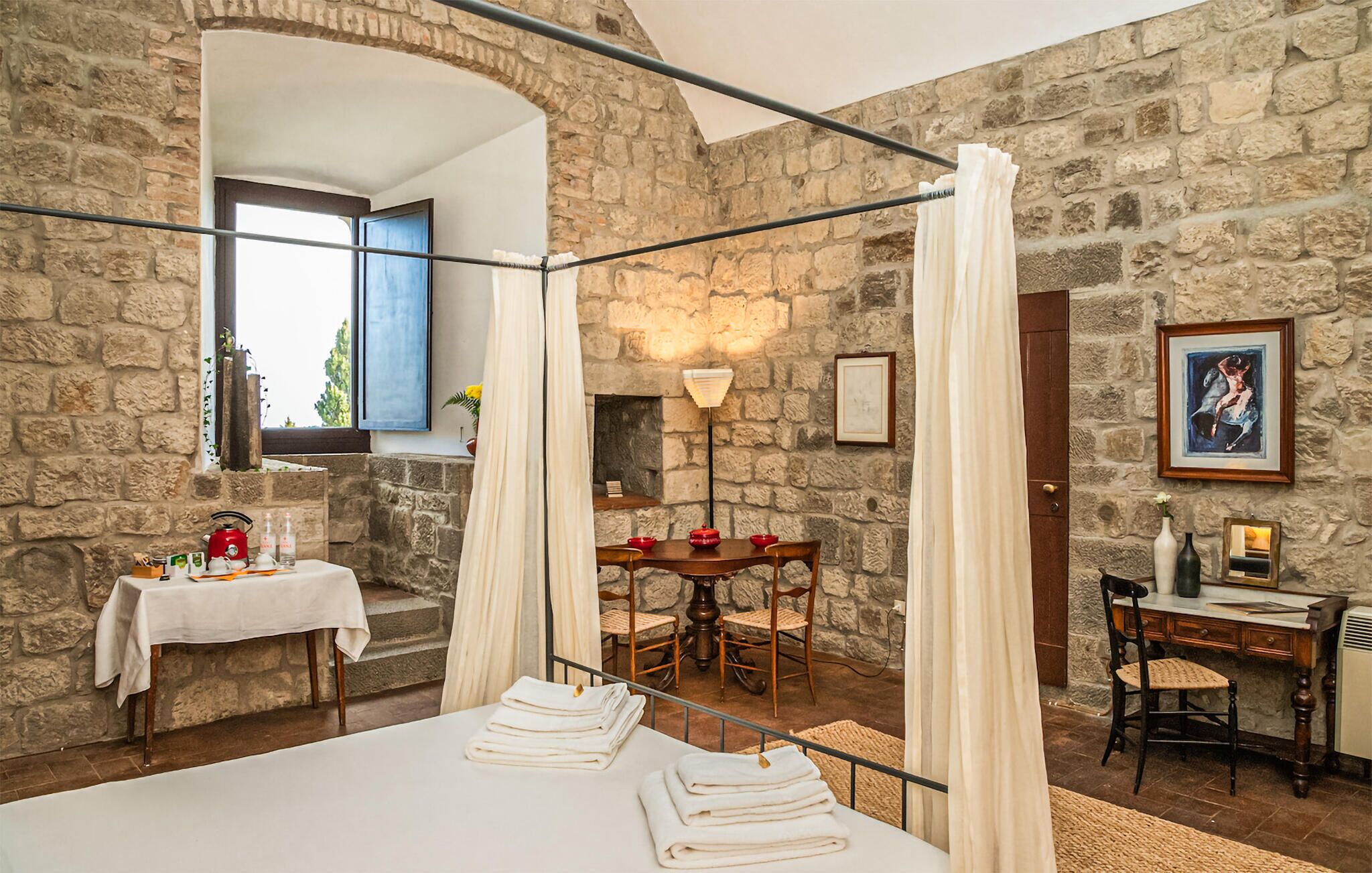 3 camere, Wi-Fi gratuito