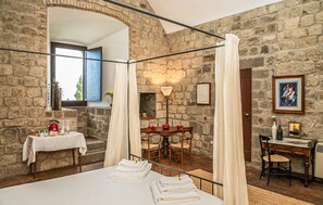 3 camere, Wi-Fi gratuito